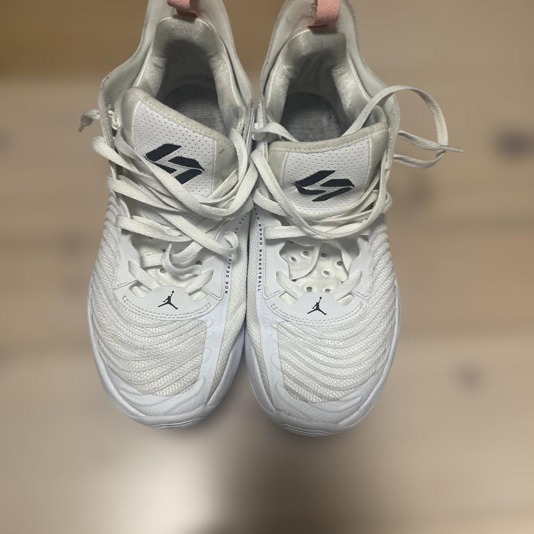 シューズ(男性用) Jordan Luka1