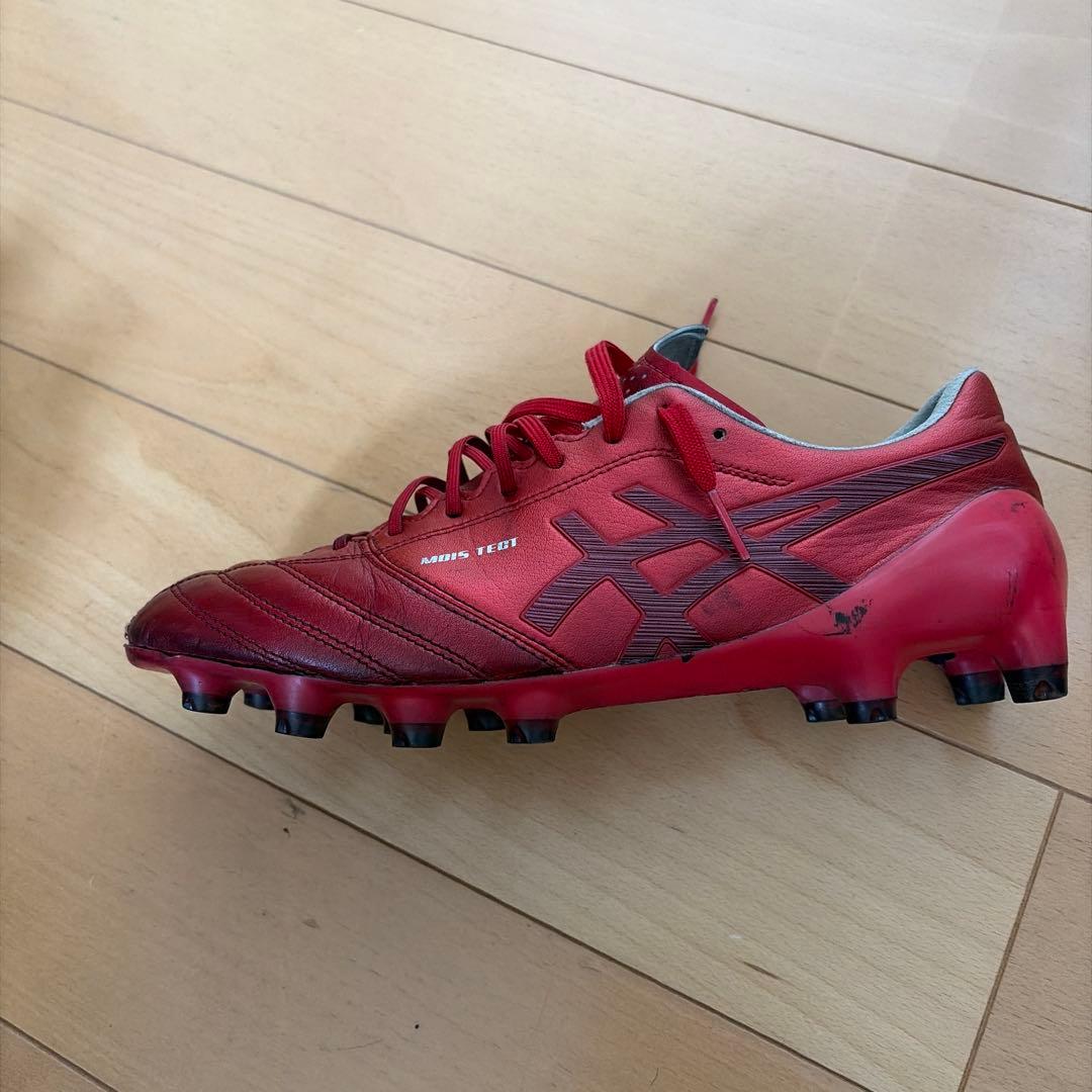 asics サッカースパイク　DS LIGHT X-FLY 4
