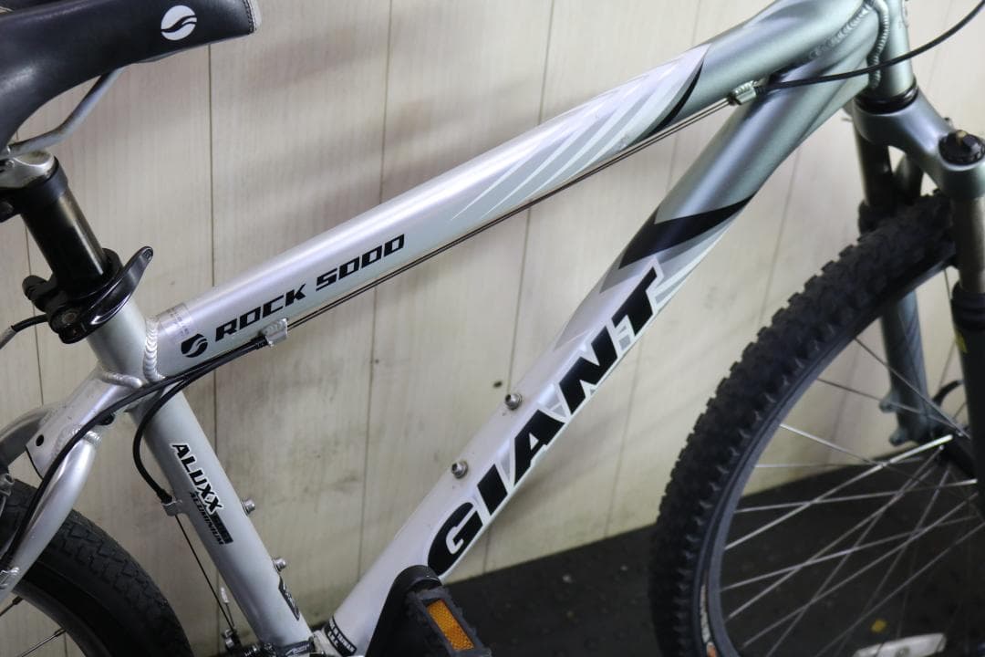 GIANT ROCK5000 26インチ アルミ 24速 430mm MTB