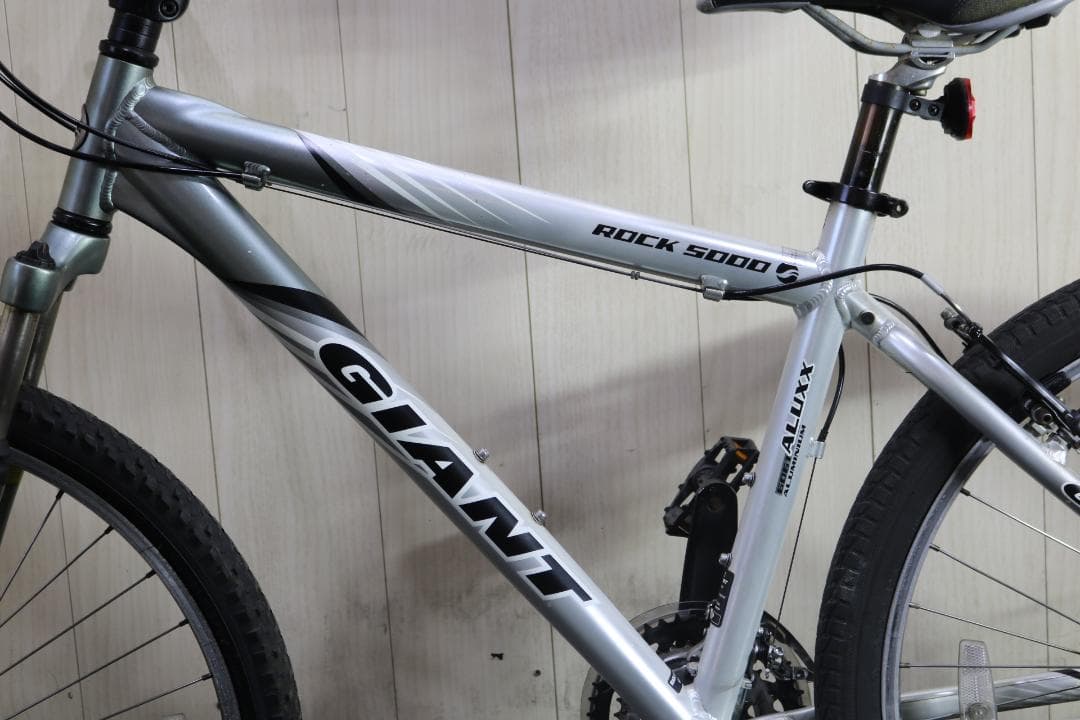 GIANT ROCK5000 26インチ アルミ 24速 430mm MTB