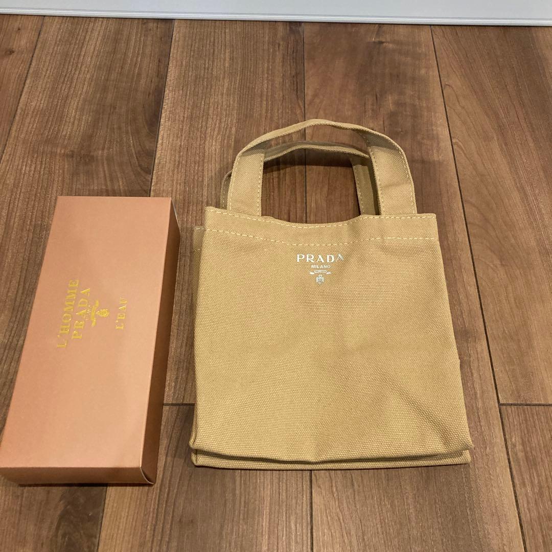 PRADAトートバッグ　ノベルティ　非売品
