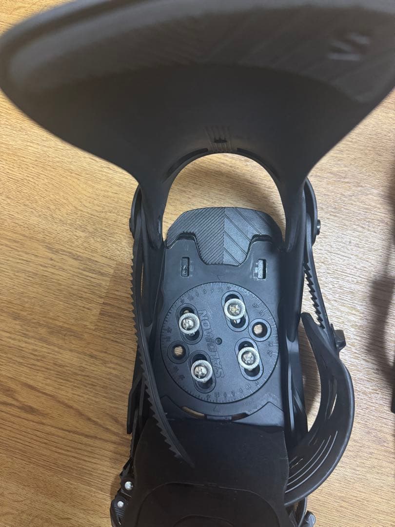 SALOMONスノーボード ビンディング バインディング RHYTHM S