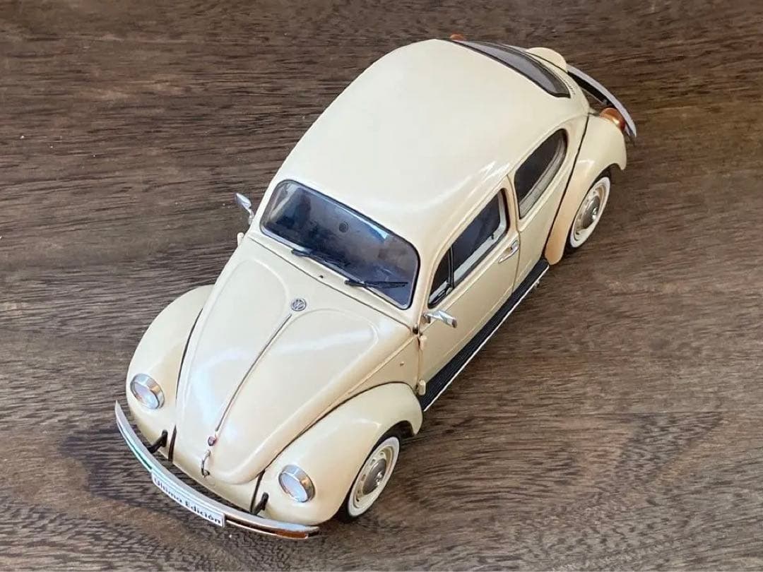 VW beetle UItima Editionビートル Schuco 1/18