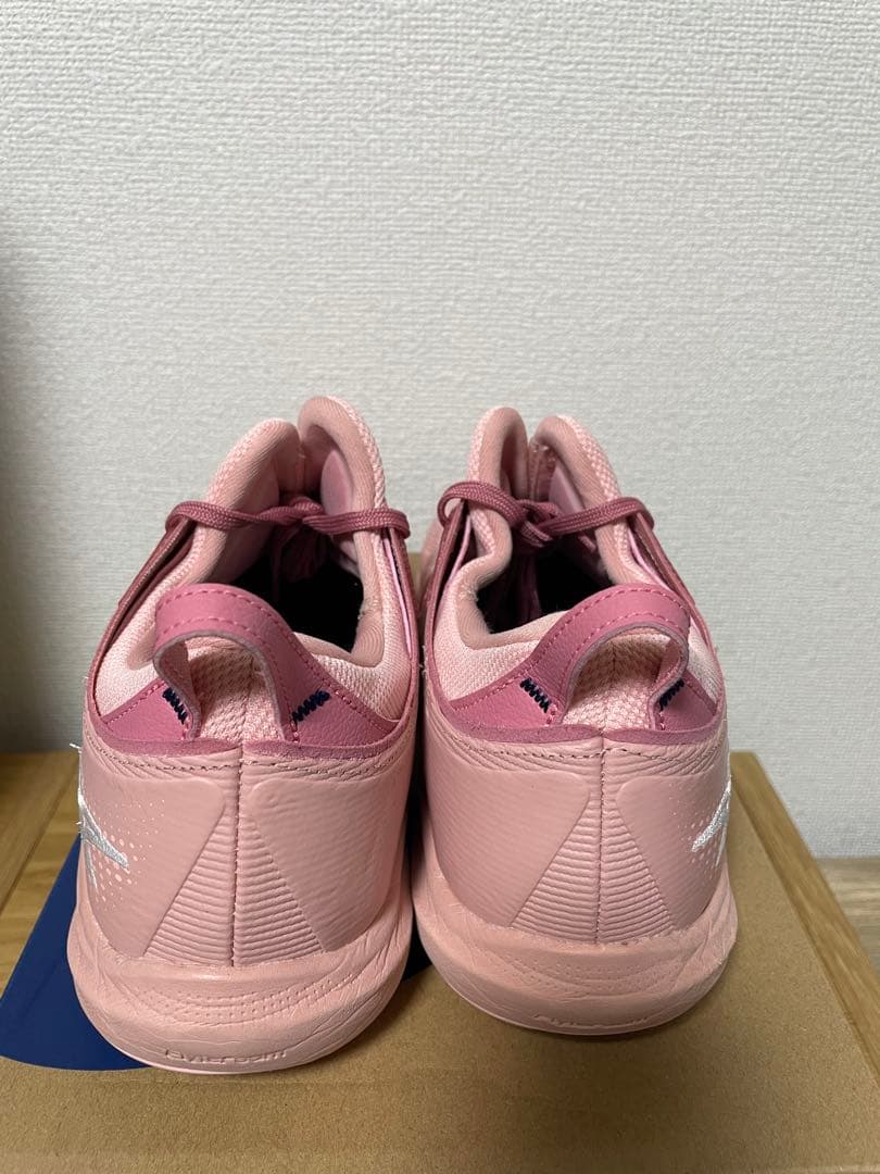asics アシックス　グライドノヴァ　GLIDENOVA FF4