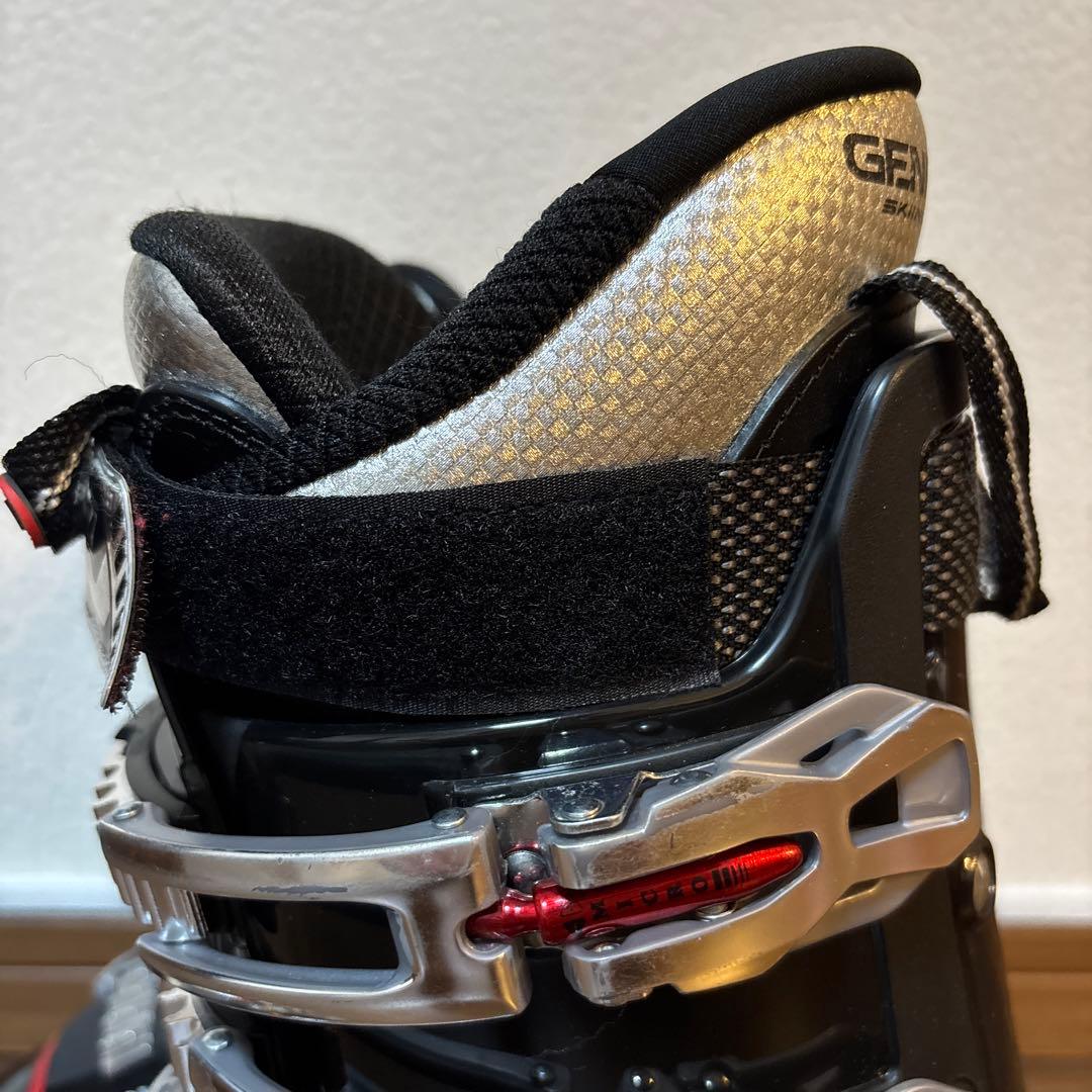 GEN FACTORY スキーブーツBUMPS7 25.0〜25.5㎝