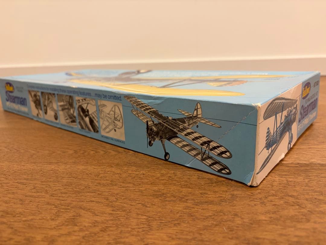 未組立 ギローズ ステアマン PT-17 ゴム動力 飛行機 バルサ材 模型キット