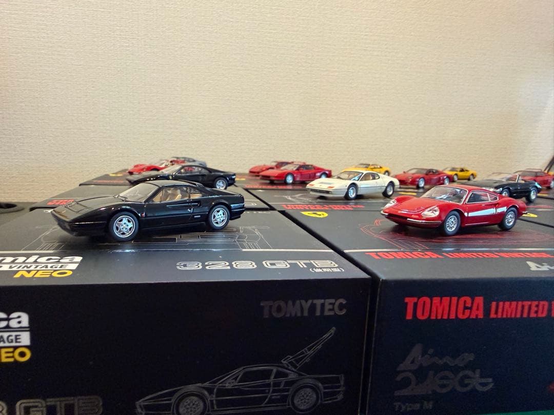 トミカリミテッドヴィンテージ フェラーリ 15台セット