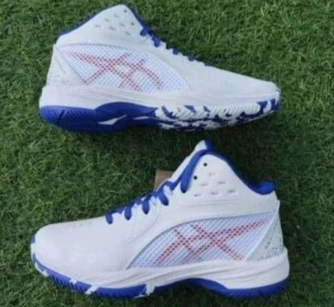 asics ジュニアバスケットシューズ 23.5cm