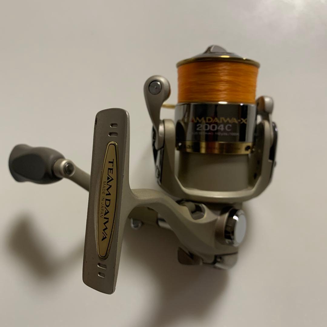 TEAM DAMA-X2004C スピニングリール