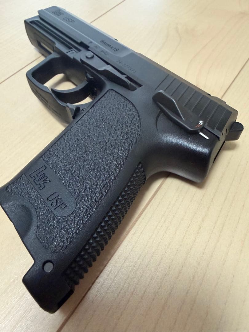 東京マルイ ガスブローバックガン USP フルサイズモデル