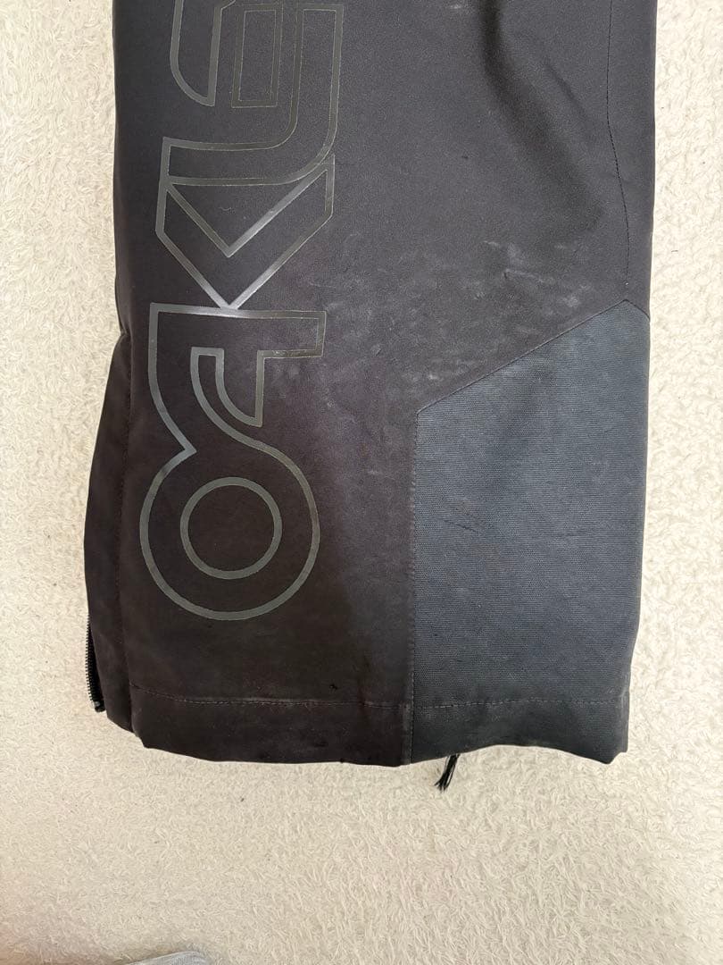 OAKLEY オークリー　スノーボードパンツ ブラック　M