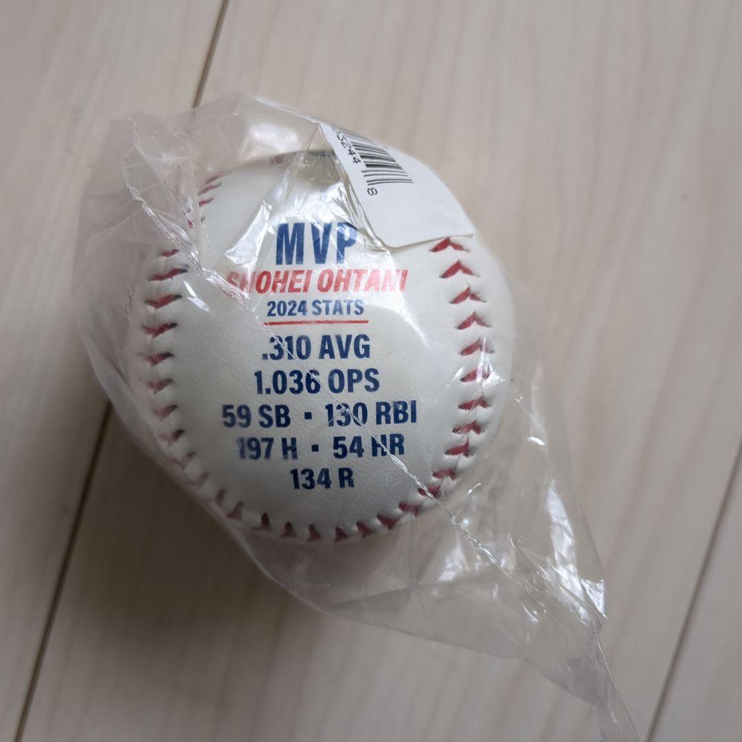 【新品未使用】大谷翔平 17番 MVP記念ボール 2024ドジャース MLB