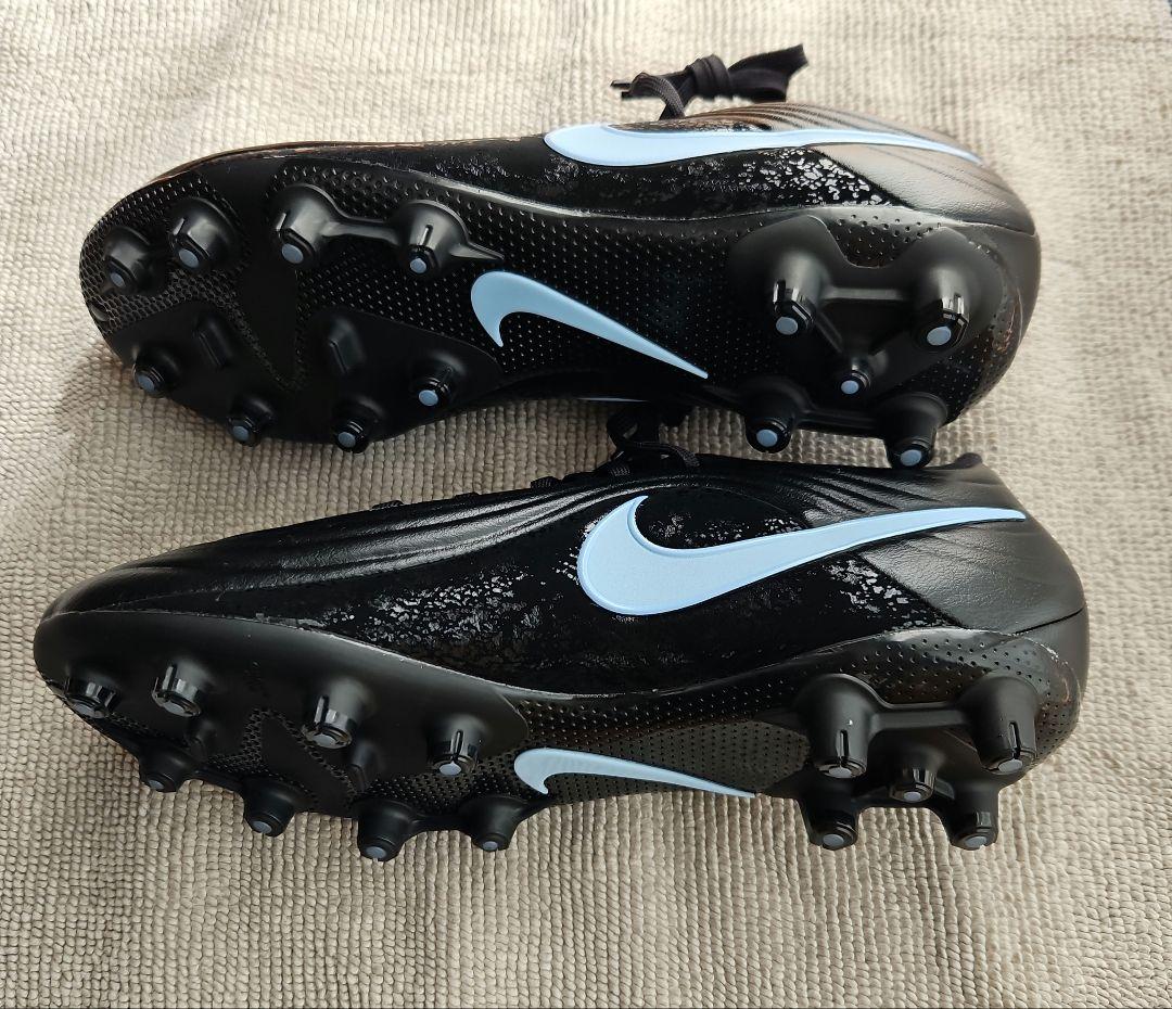 新品NIKEスパイク ティエンポ マエストロアカデミー24.5㎝