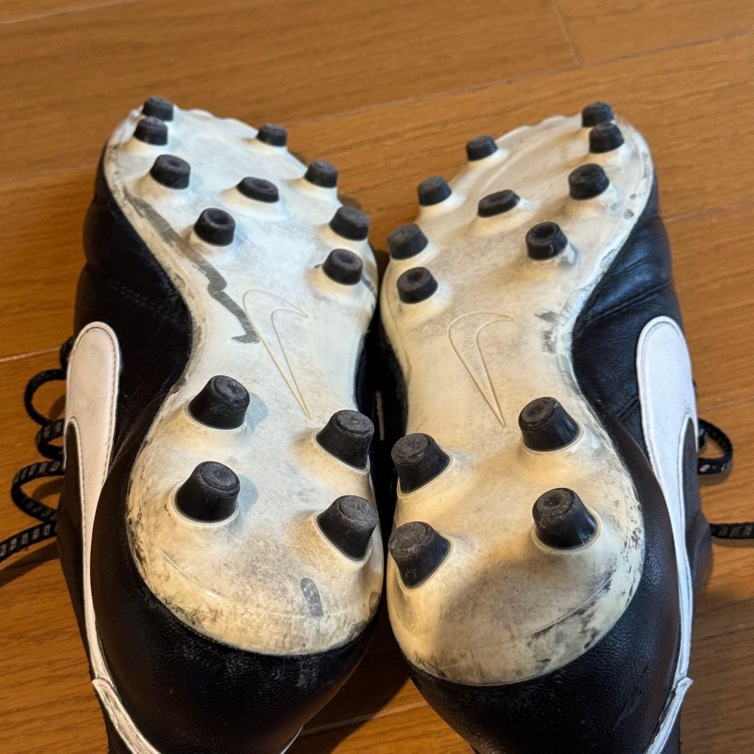初代 ナイキ プレミア FG 25.5