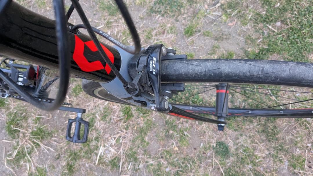 【軽量カーボン】SCOTT ADDICT20 SHIMANO105搭載 ロード
