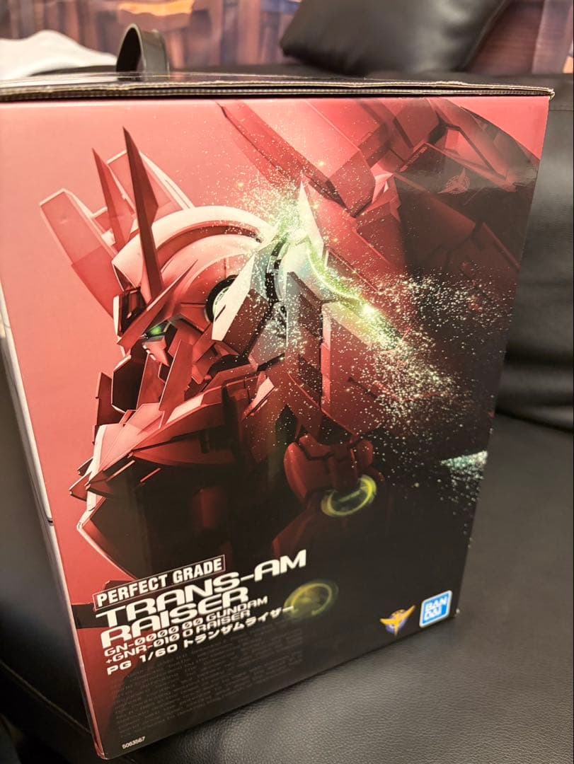 PG 1/60 トランザムライザー 機動戦士ガンダム00 プラモデル