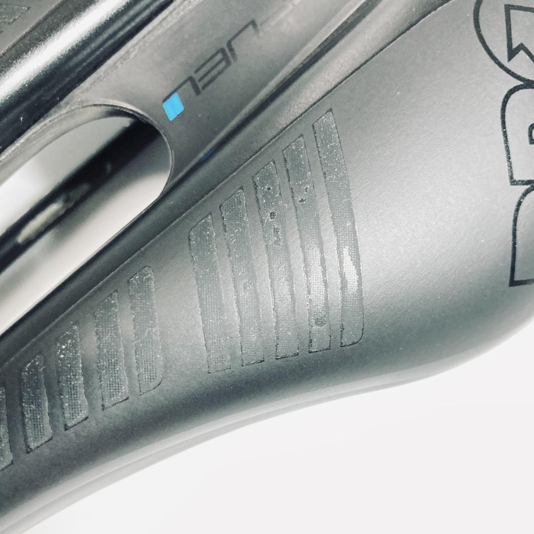 シマノ PRO AEROFUEL ショートサドル