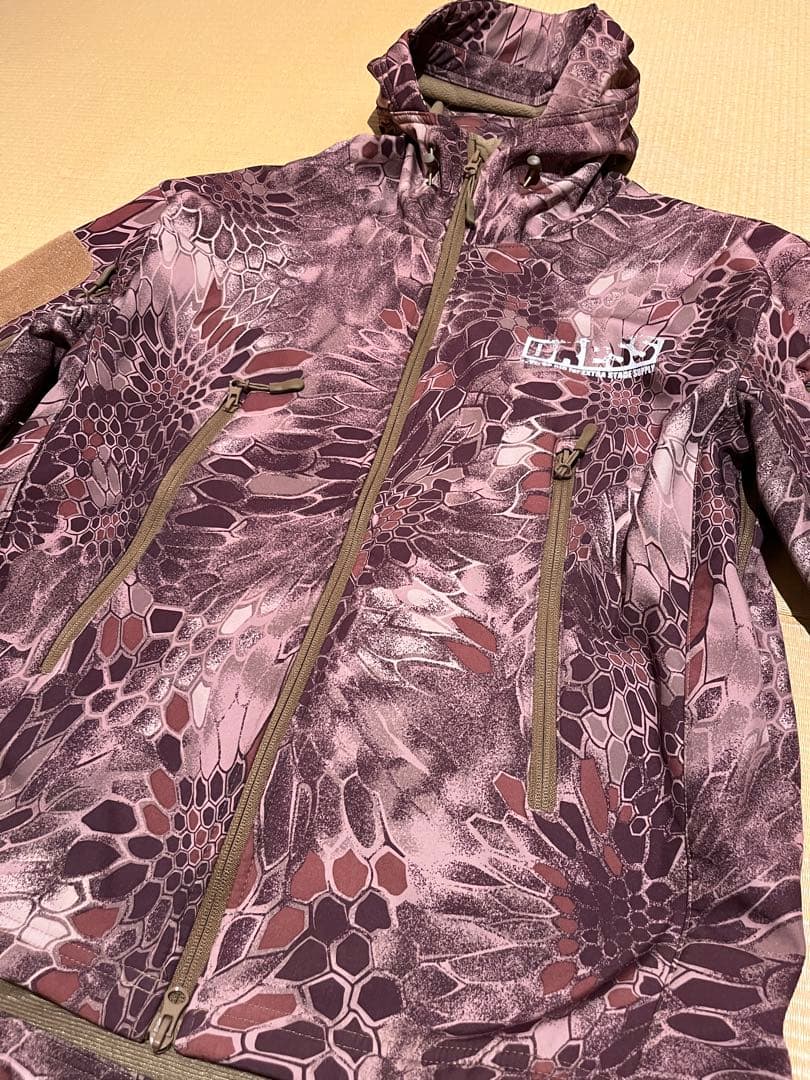 美品 DRESS タクティカル ジャケット 釣り 防寒 M