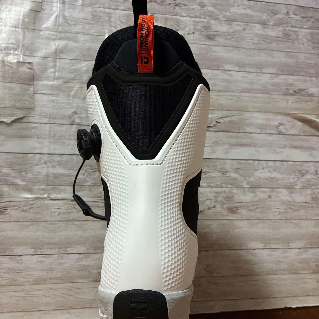 UNION 2026 【RESET PRO】WHITE/BLACK 26㎝