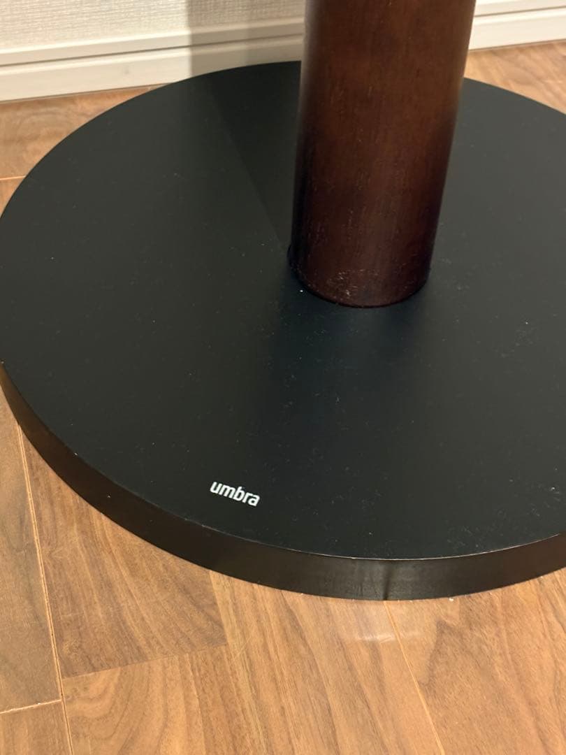 umbra 木製スタンドハンガー ダークブラウン