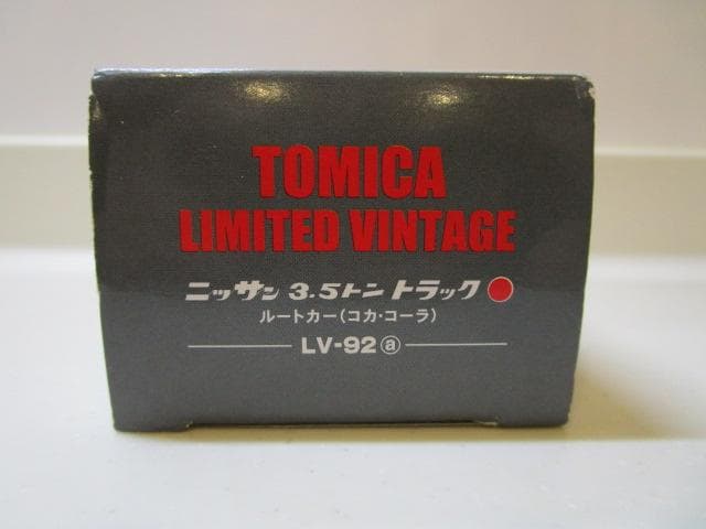 トミカLV/新品未開封コカ・コーラ トラックLV-92a 日産3.5トントラック