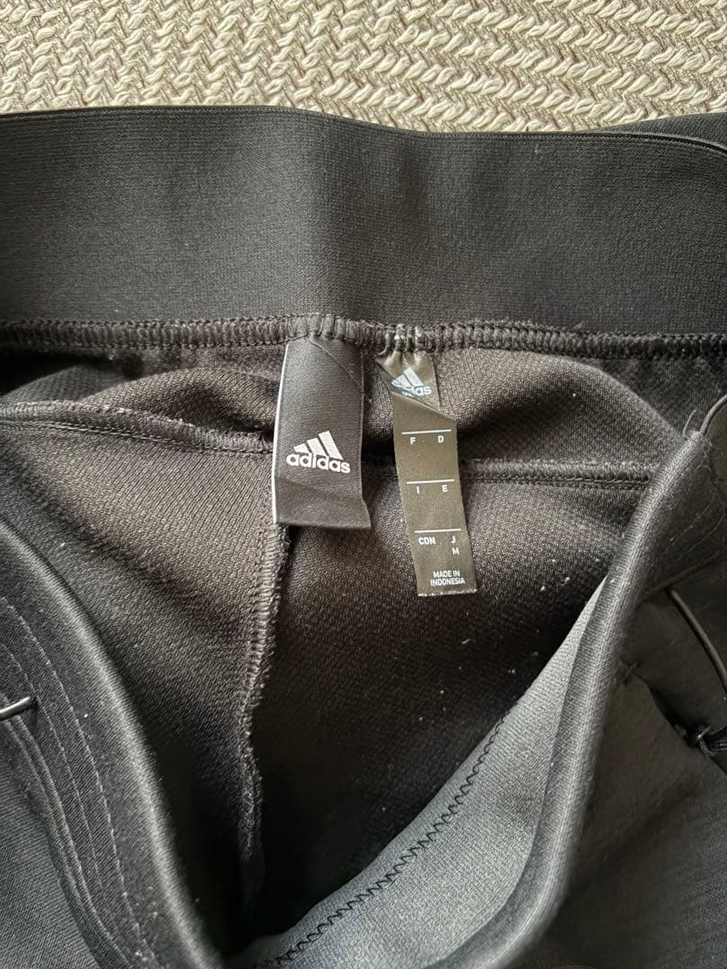 adidas ジャージ上下セット 黒