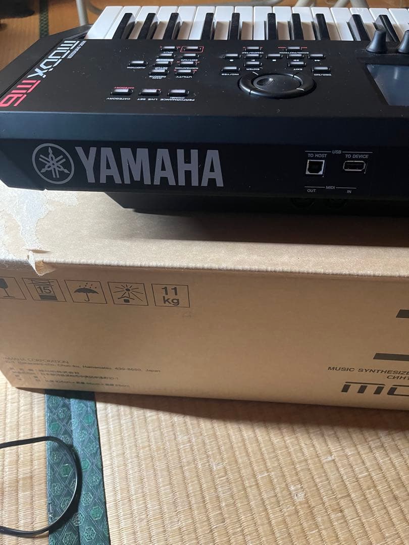 鍵盤楽器 YAMAHA MODX M6