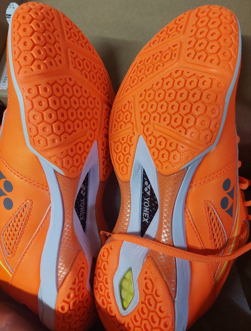 【新品未使用】YONEX パワークッション65Z　桃田選手限定デザイン 24.5