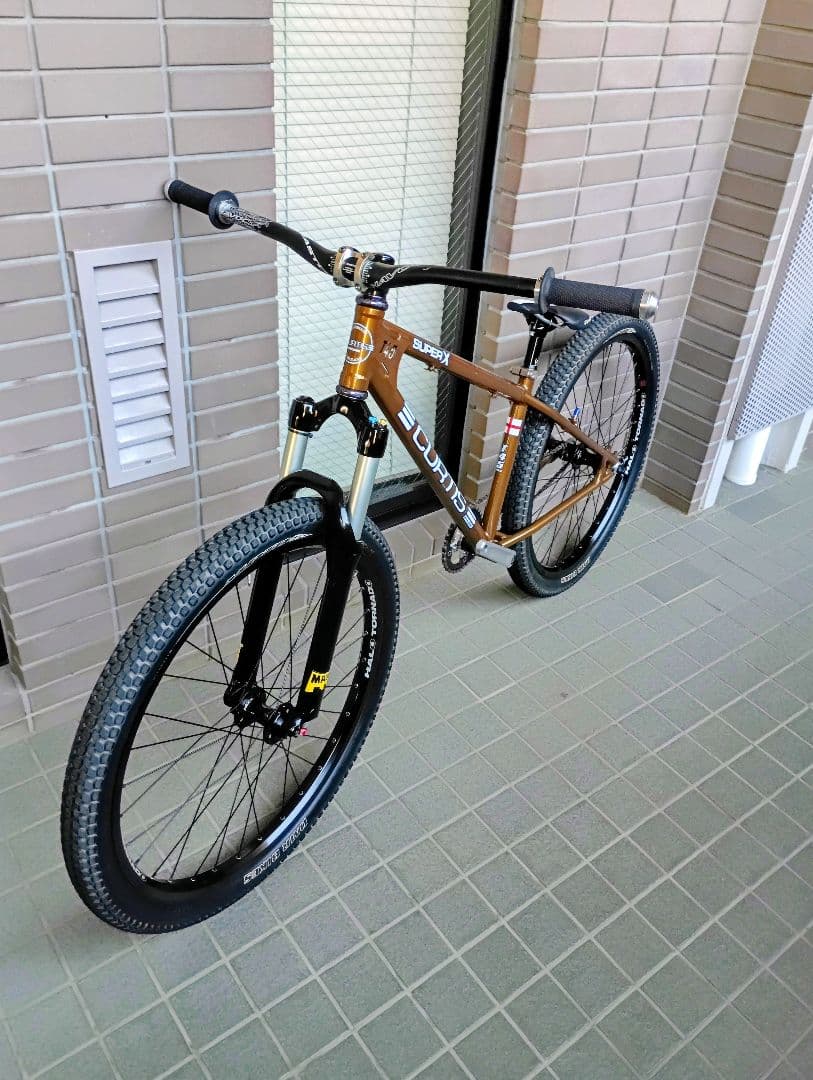 【引き取り限定】CURTIS BIKES 26\"ダートジャンプ（イングランド製）