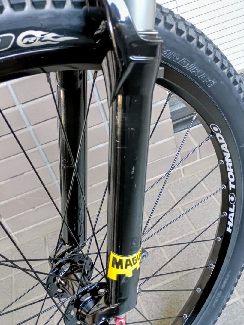 【引き取り限定】CURTIS BIKES 26\"ダートジャンプ（イングランド製）