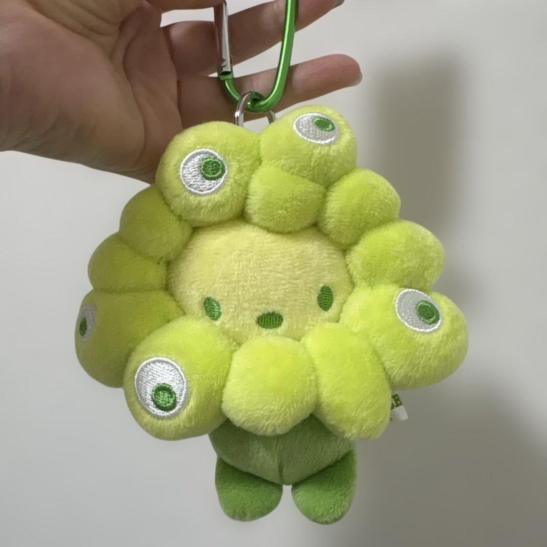 サンリオミャクミャク⭐︎推しカラーポチャッコ⭐︎カラビナ付きキーホルダー