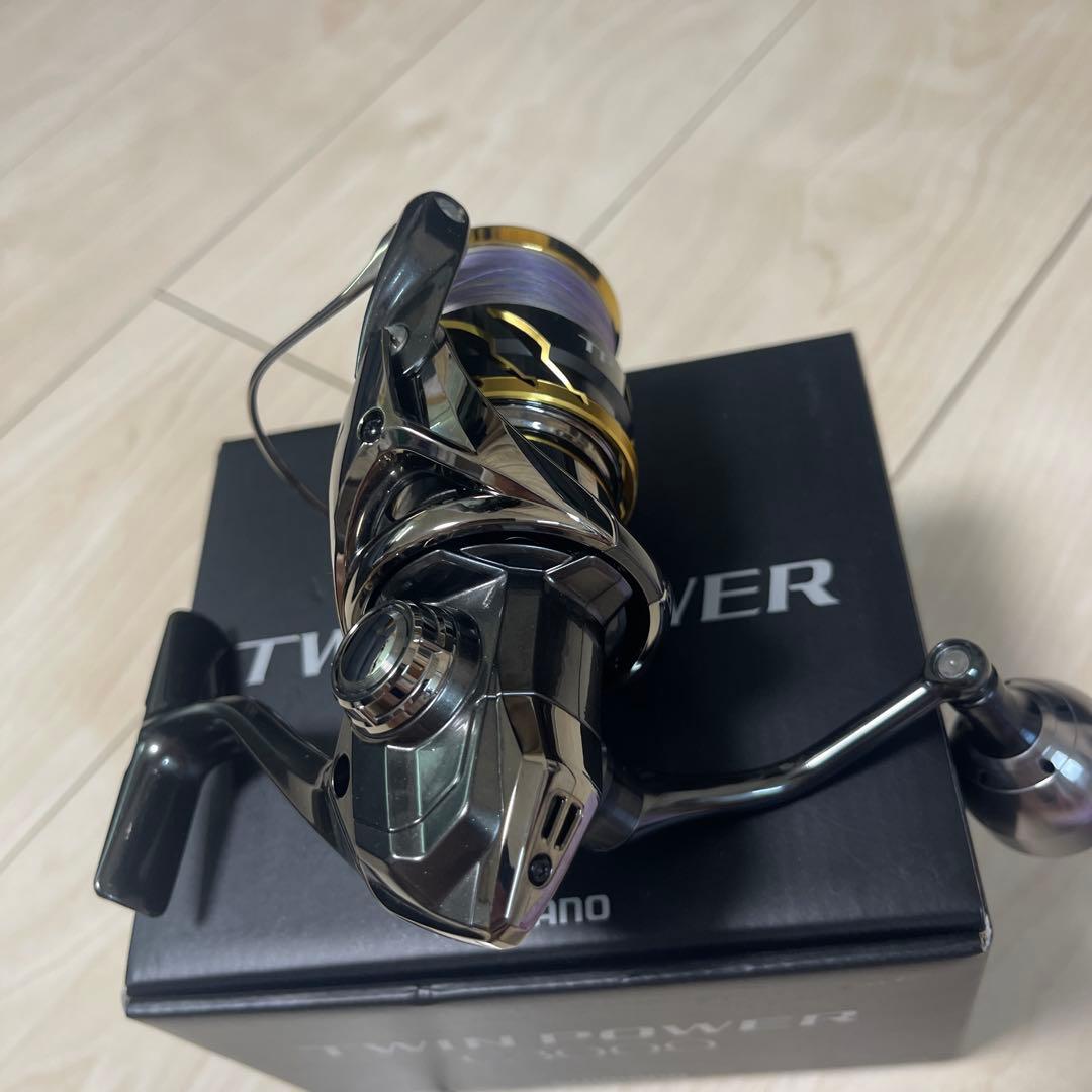 SHIMANO TWIN POWER C3000-D スピニングリール