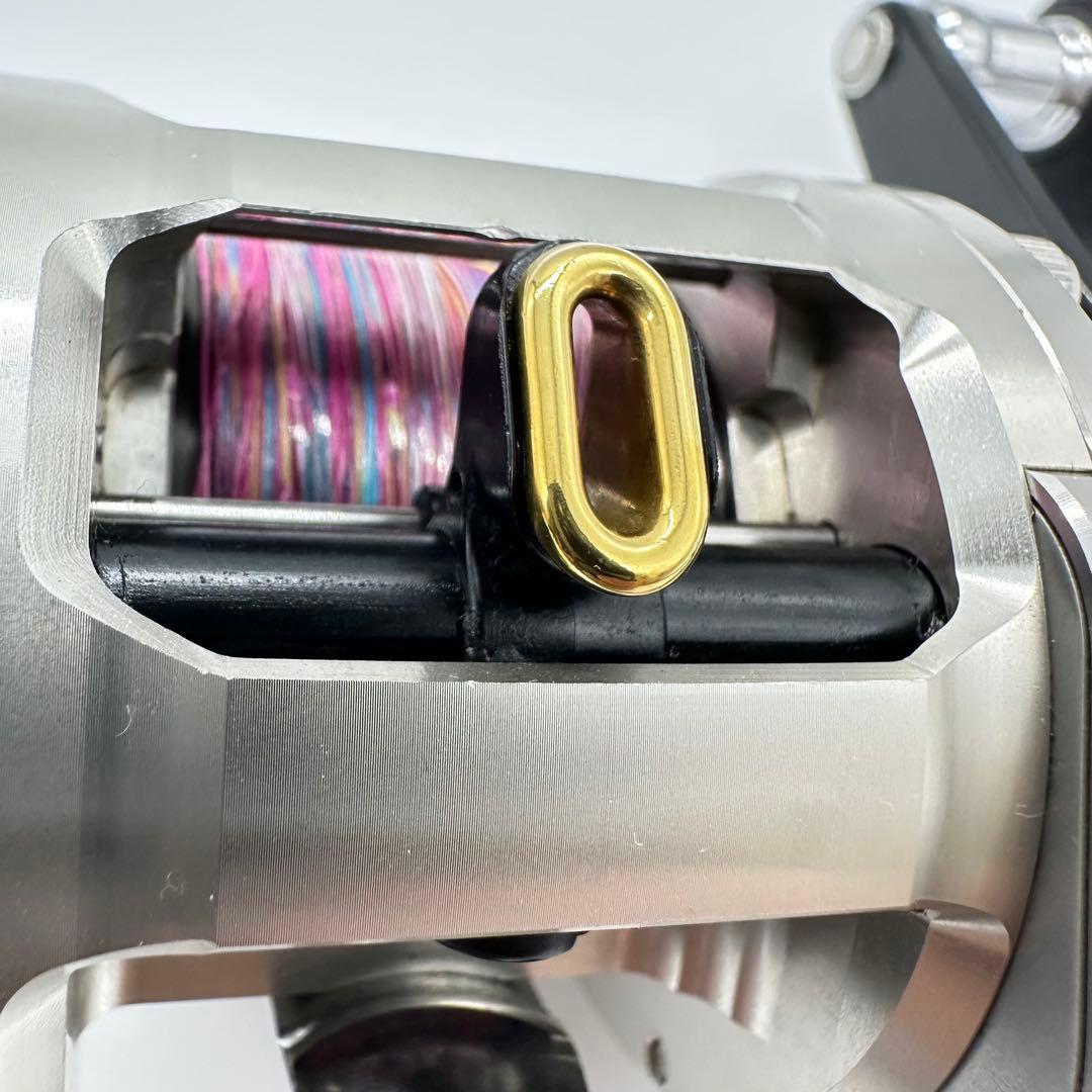 あ*知様 15 Catalina BJ200S7-L ベイトリール　キャタリナ