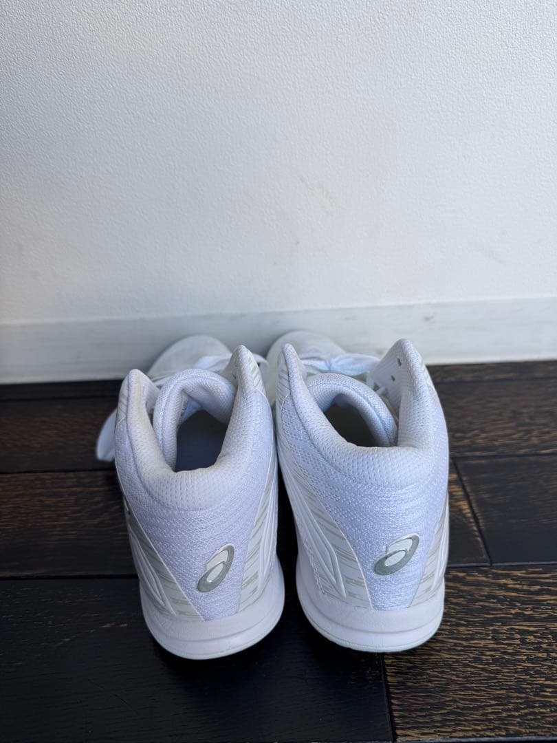 美品✨ホワイト バスケットボールシューズ