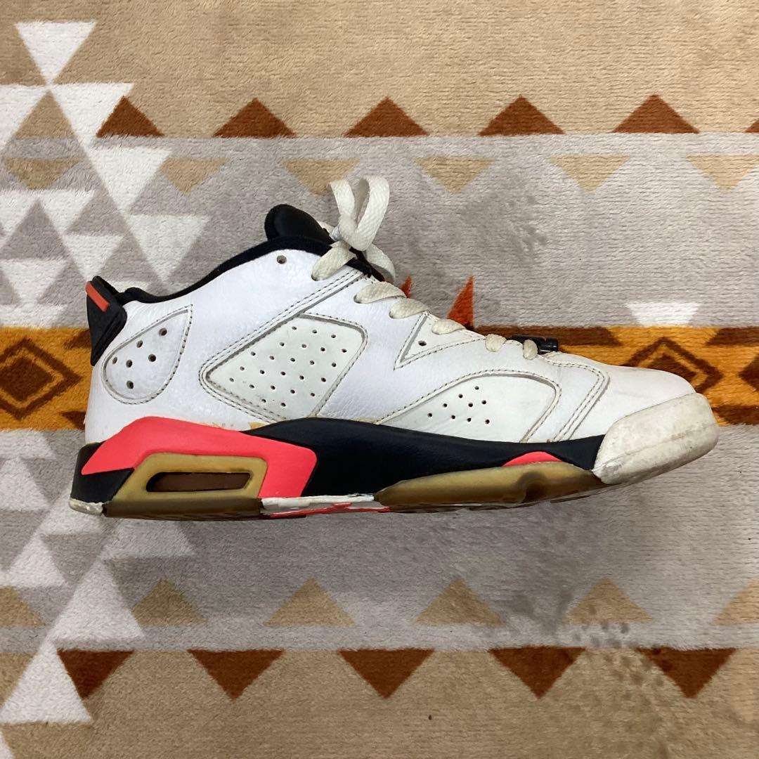NIKE ナイキ エアジョーダン 6 レトロ LOW バスケットボールシューズ