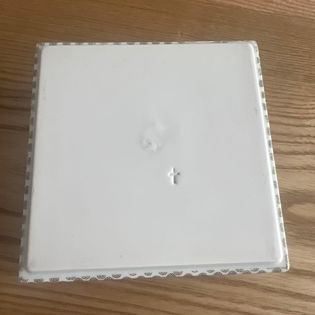 重箱 - いちご銀彩