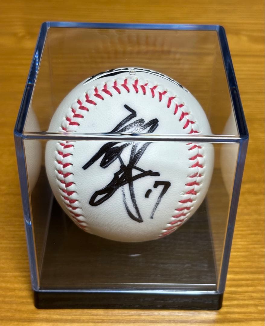 佐々木郎希選手　直筆サインボール　マリーンズ球　新品ボールケース入