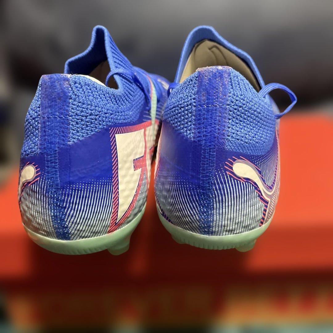 新品　Puma Future 7プロHGAG ￼サッカースパイク27㎝