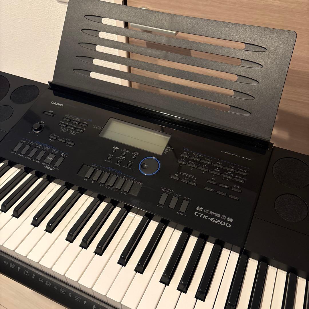 CASIO CTK-6200 キーボード