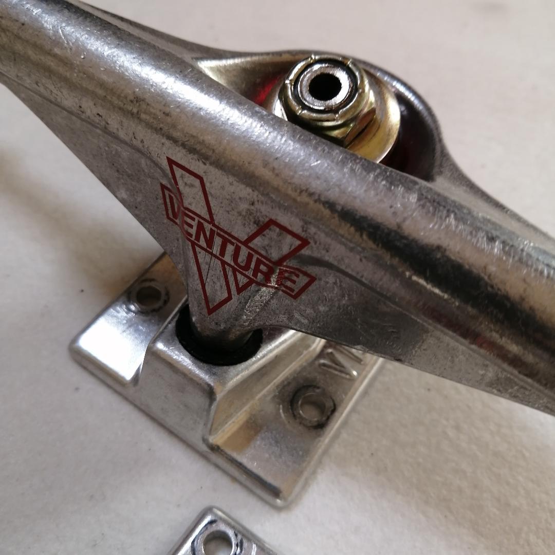 【VENTURE】旧ロゴ V-LIGHT 5.0L ベンチャートラック