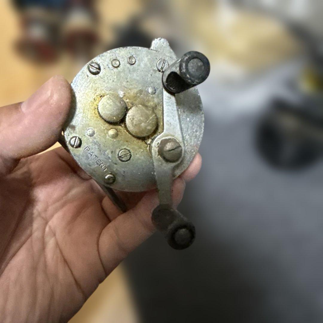 最終値下げ　ABU SPORT 2100 ベイトリール