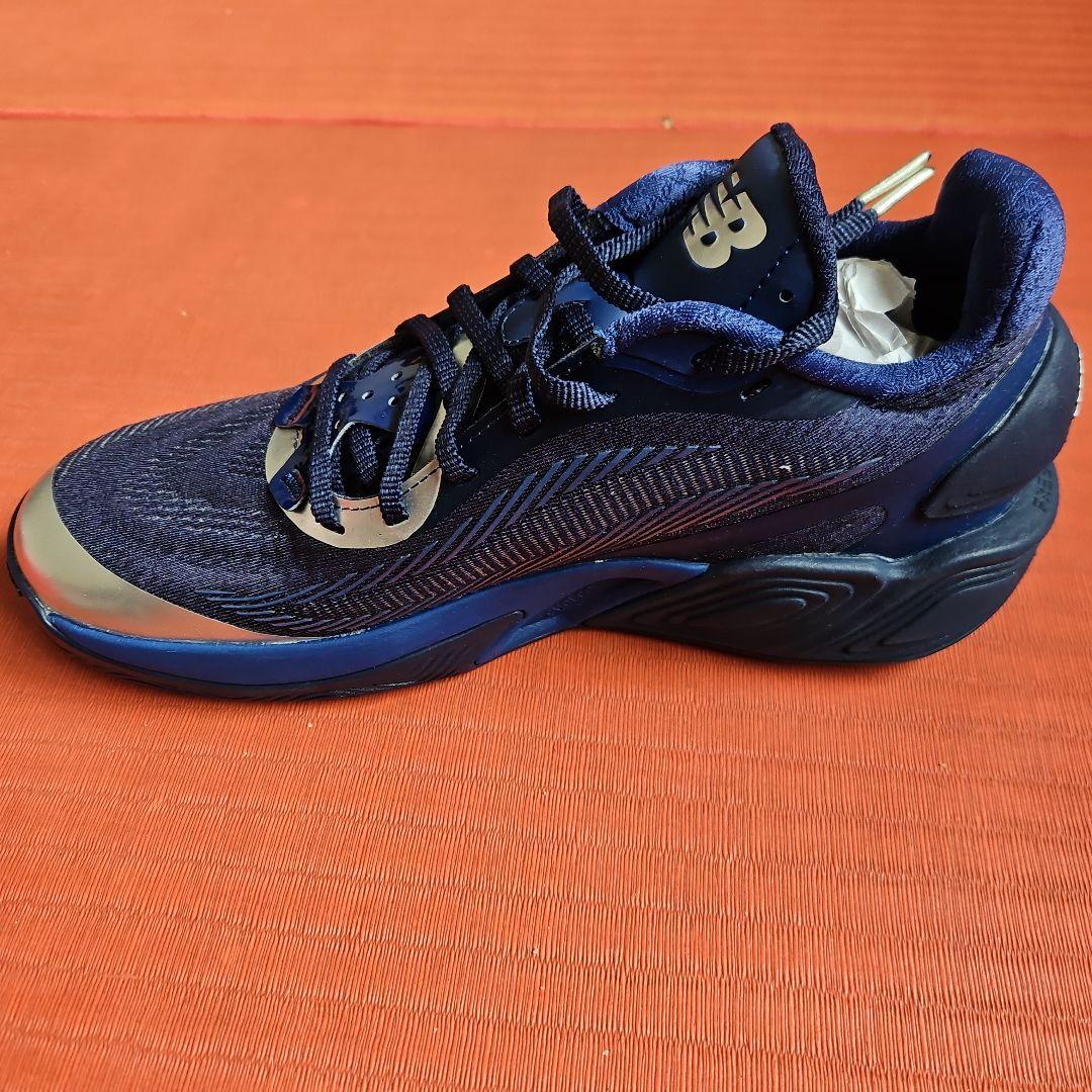 最終価格‼︎ New balance BB2WYNV5
