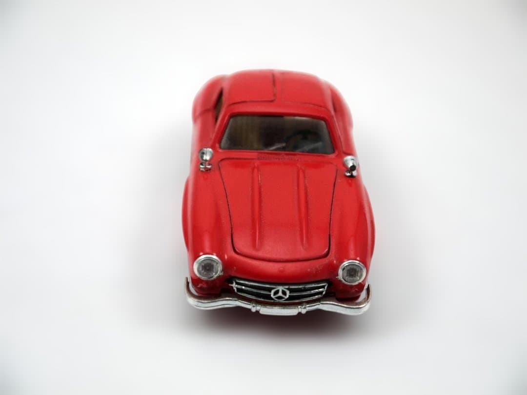 メルセデスベンツ 1/43 Solido No. 4502 300 SL1954