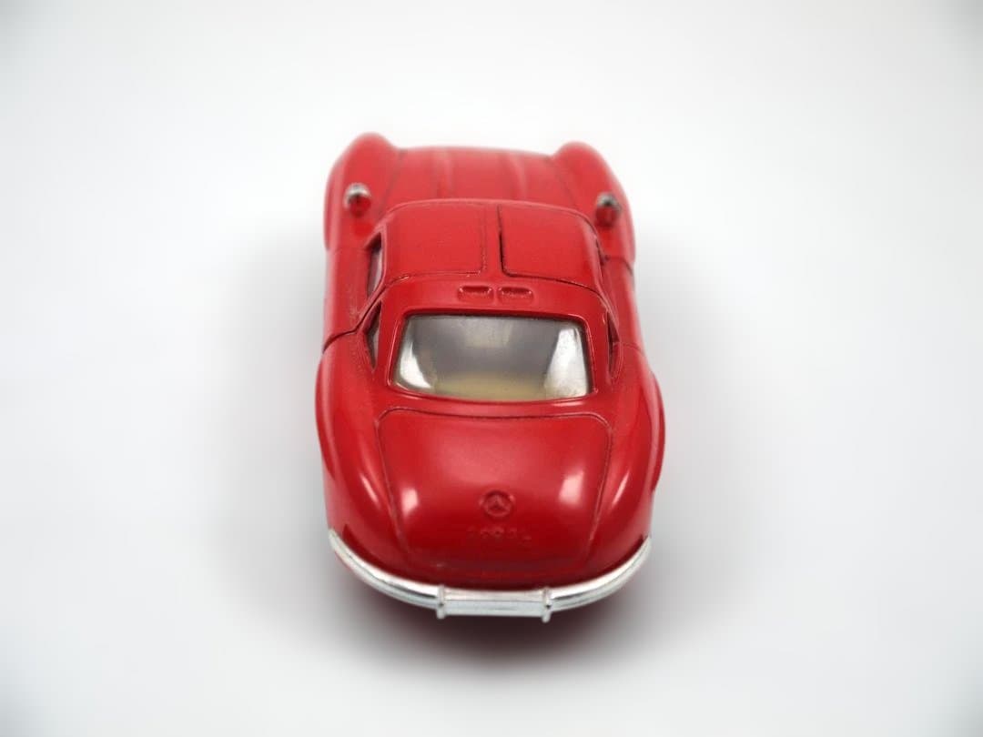 メルセデスベンツ 1/43 Solido No. 4502 300 SL1954