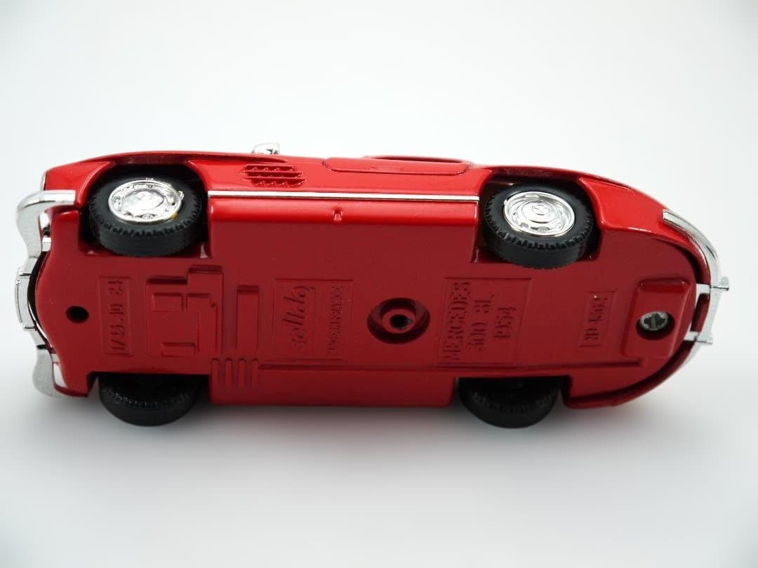 メルセデスベンツ 1/43 Solido No. 4502 300 SL1954