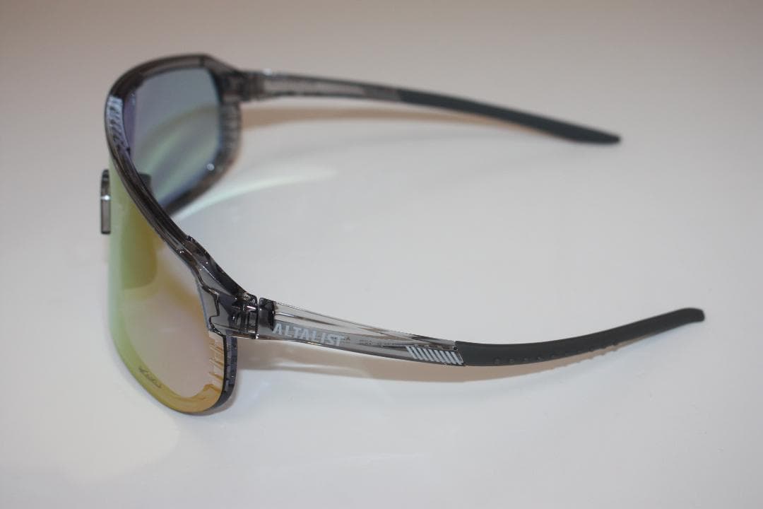 ほぼ新品 ALTALIST アルタリスト KAKU SP2 調光レンズ