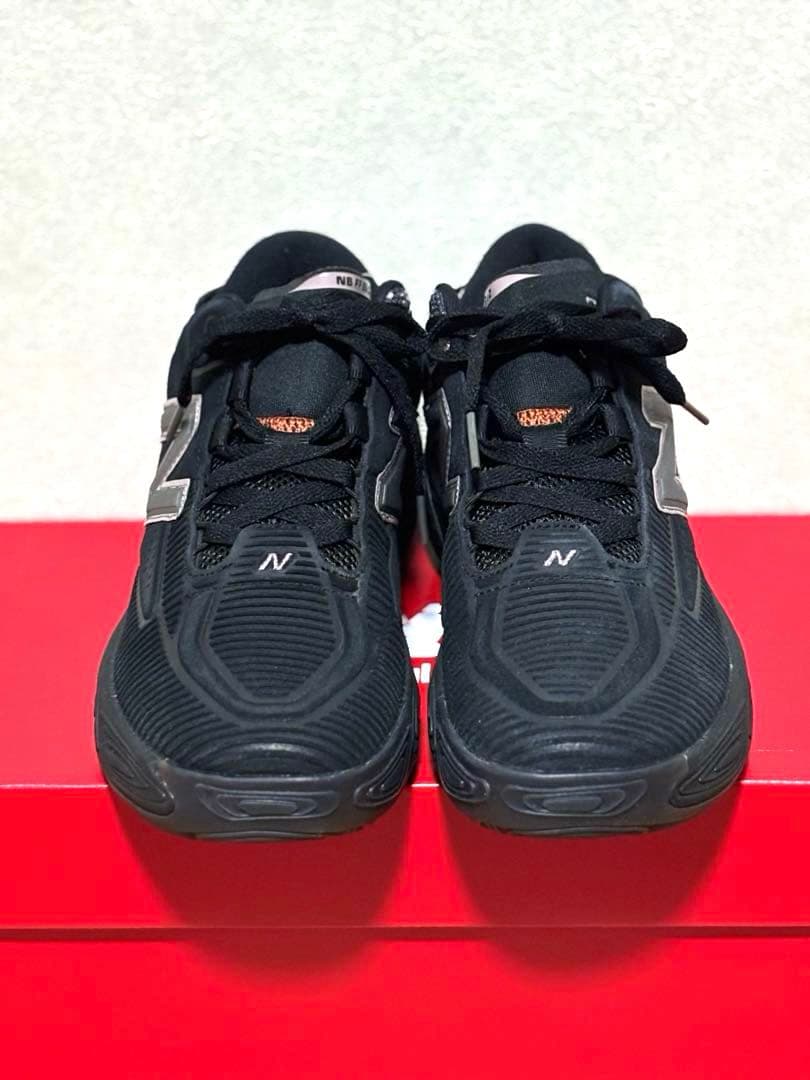 ⭐️新品⭐️ ニューバランス FRESH FOAM BB V2 25.5cm 2E