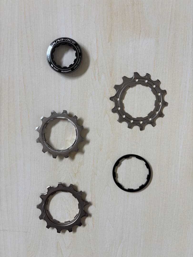 SHIMANO DURA-ACE スプロケット　12-28 CS-9000