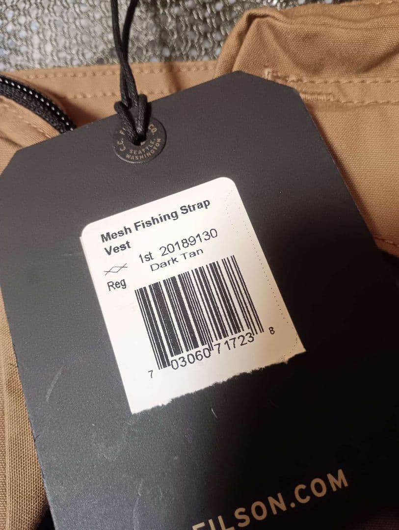 ウェア Filson Mesh Fishing Strap Vest Tan Reg