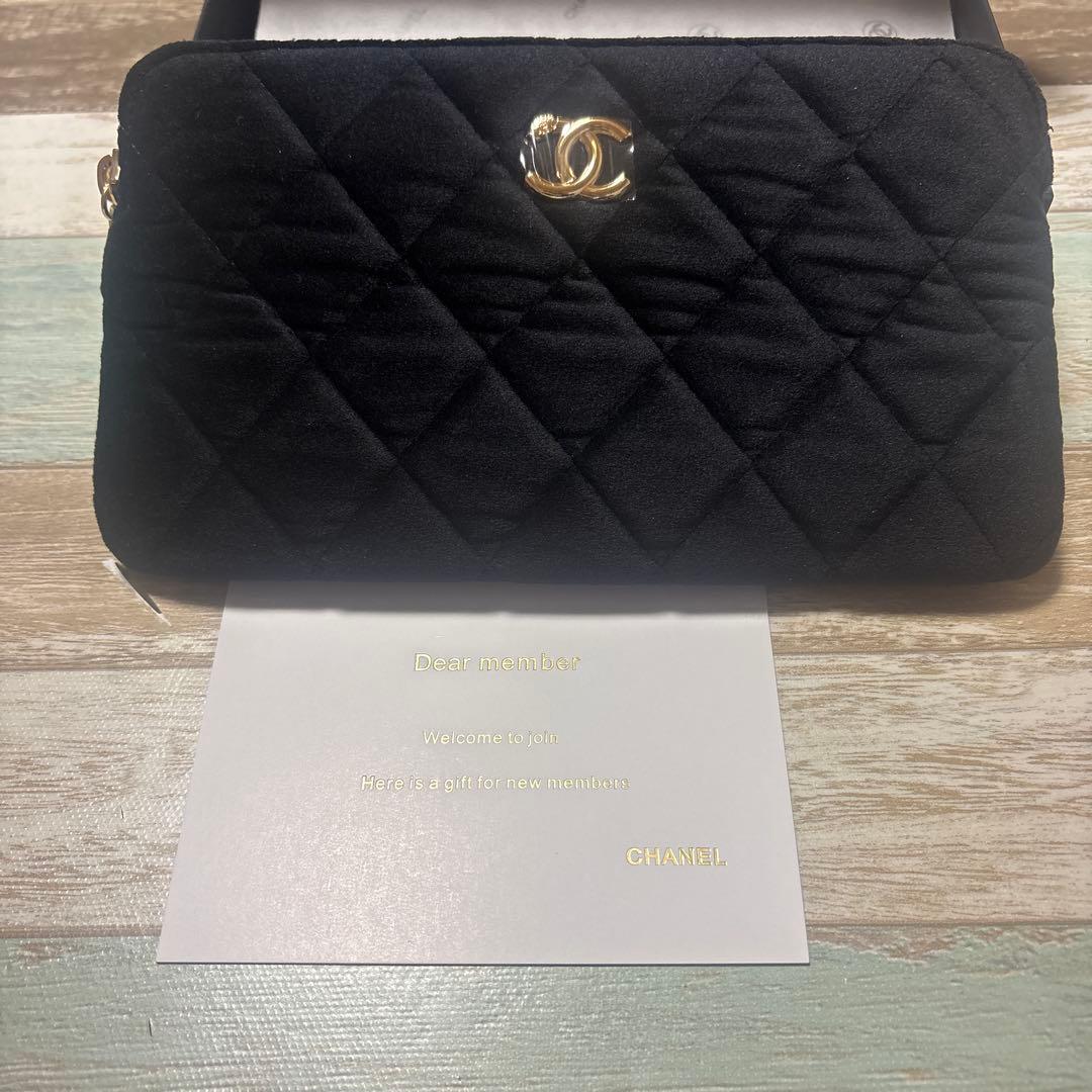 CHANEL マテリアル ベルベット ポータブルメイクアップバッグ ノベルティ
